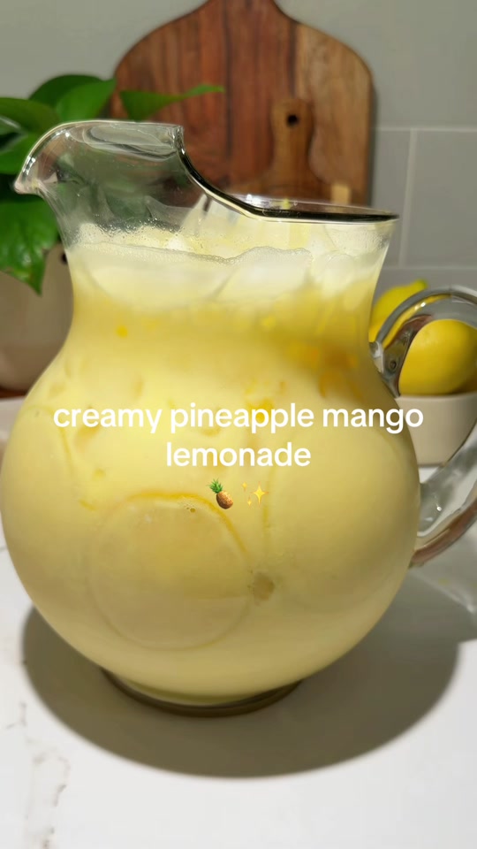 Creamy pineapple mango lemonade